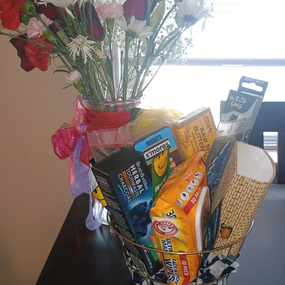 Men's custom gift basket pamper me I love you Father's Day birthday anniversary